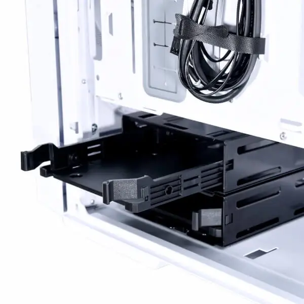 Lian-Li-Lancool-206-Argb-Atx-Mid-Tower-Cabinet-White-5-1.webp