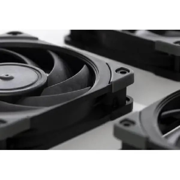 Noctua-NF-A12x25-PWM-Chromax-Black-120mm-Cabinet-Fan-Single-Pack-8-1.webp